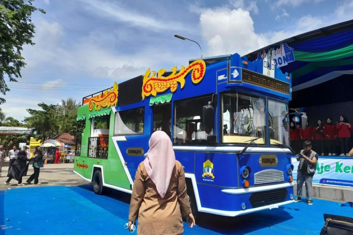 Serang dan Damri rancang bus wisata