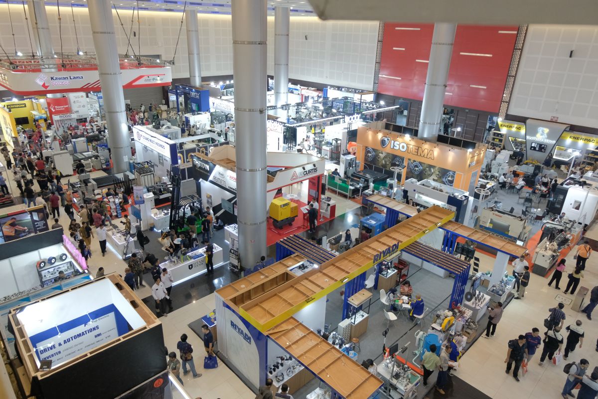 Sebanyak 15 negara berpartisipasi di pameran Manufacturing Surabaya 2025