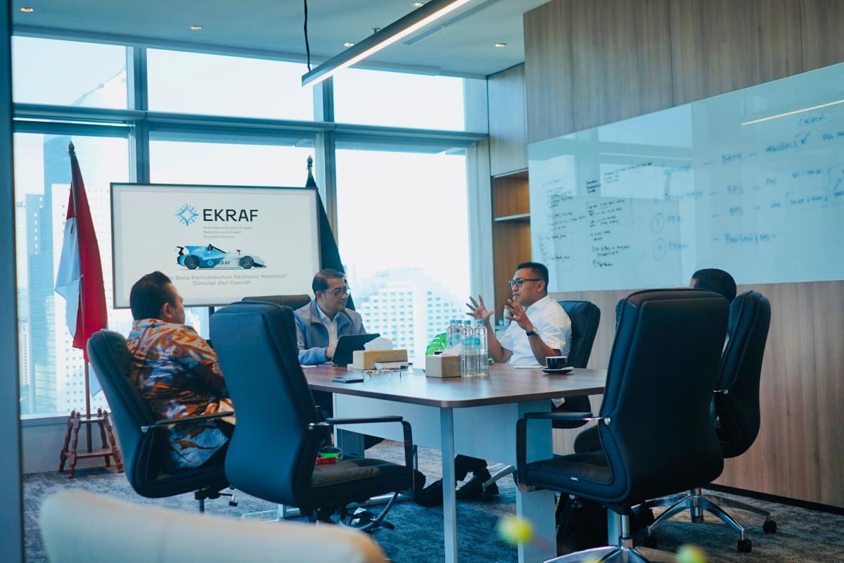 Temui Menekraf, Bupati Abdya usul kreasi budaya etnik lokal masuk event nasional