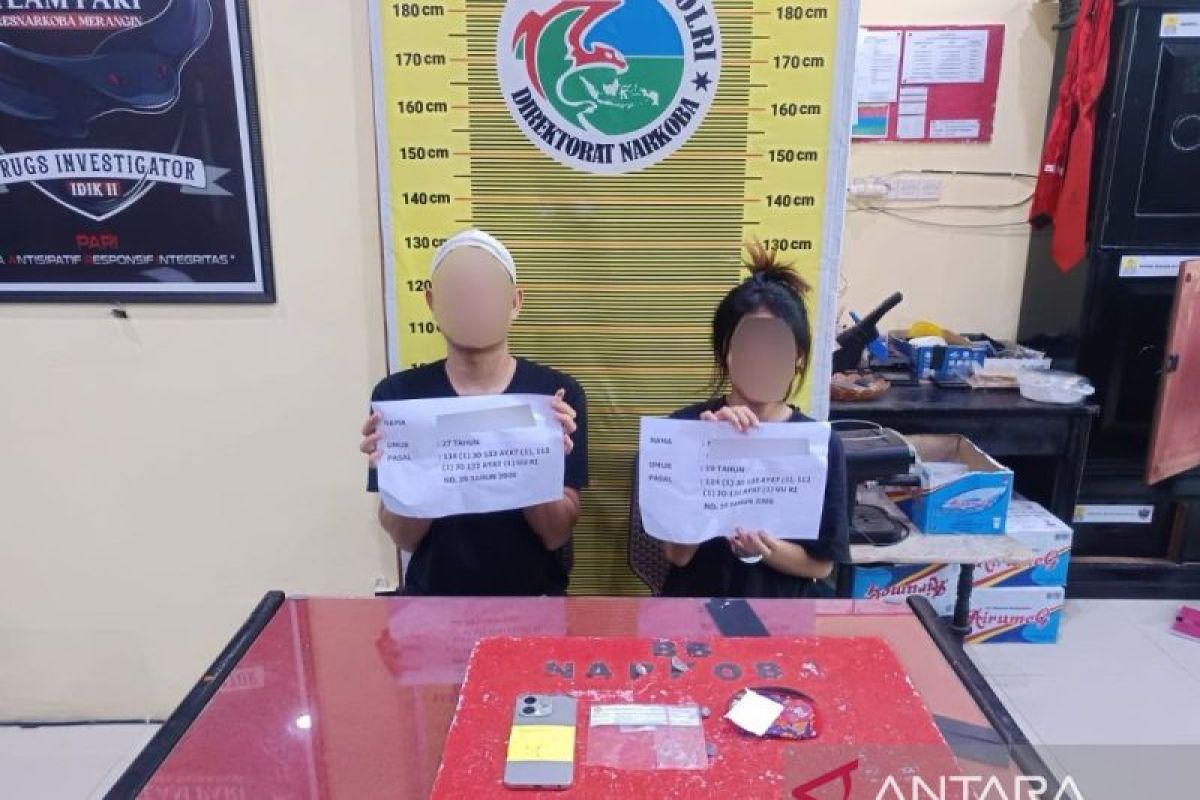 Polisi Jambi  tangkap suami istri pengedar sabu di desa