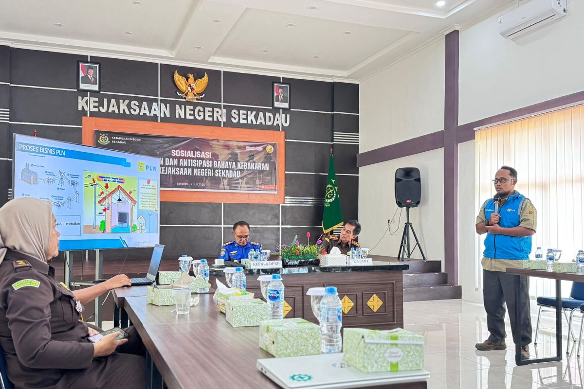 PLN dan Dinas Damkar gencarkan edukasi keselamatan Ketenagalistrikan