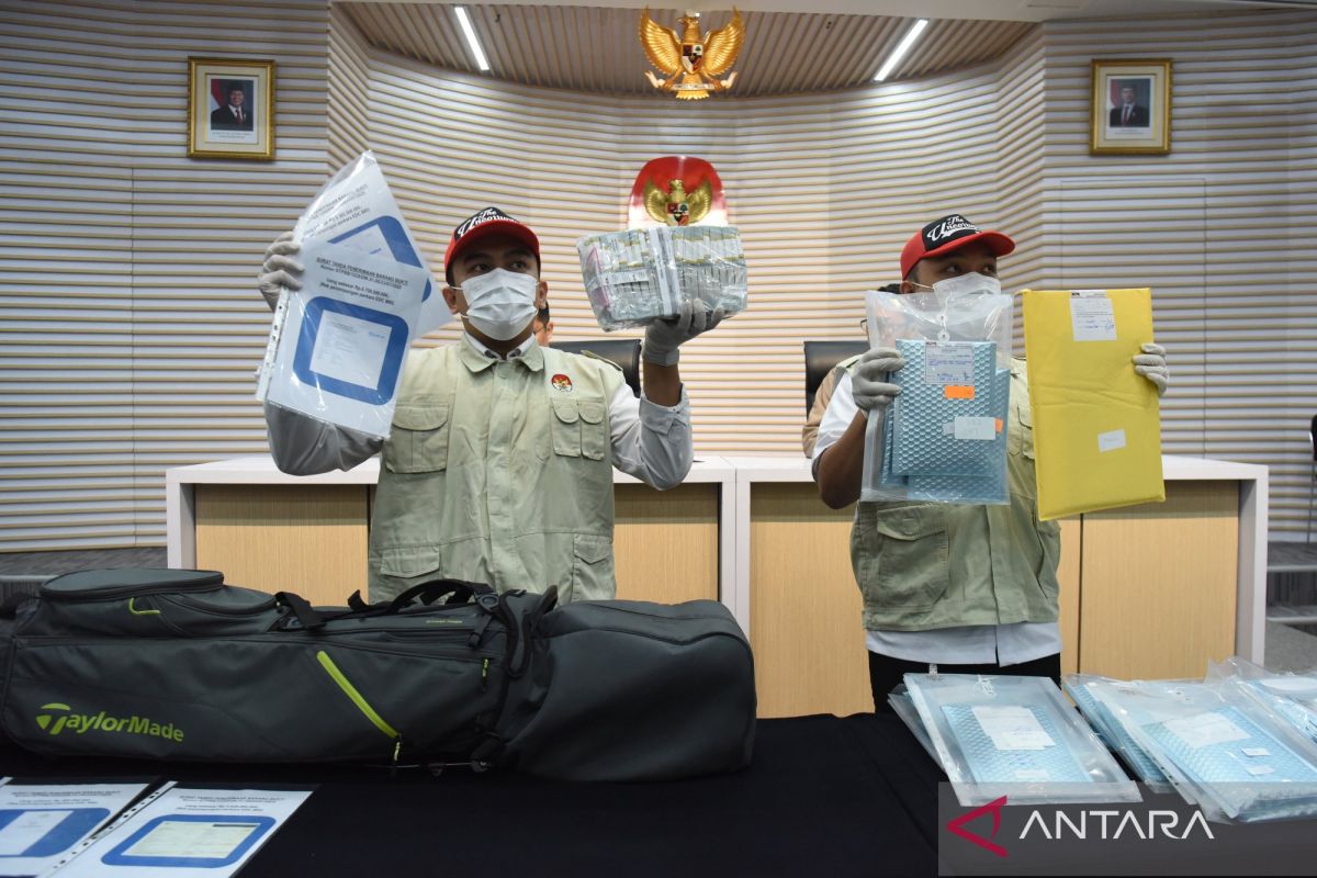 KPK lengkapi berkas penyidikan digitalisasi SPBU