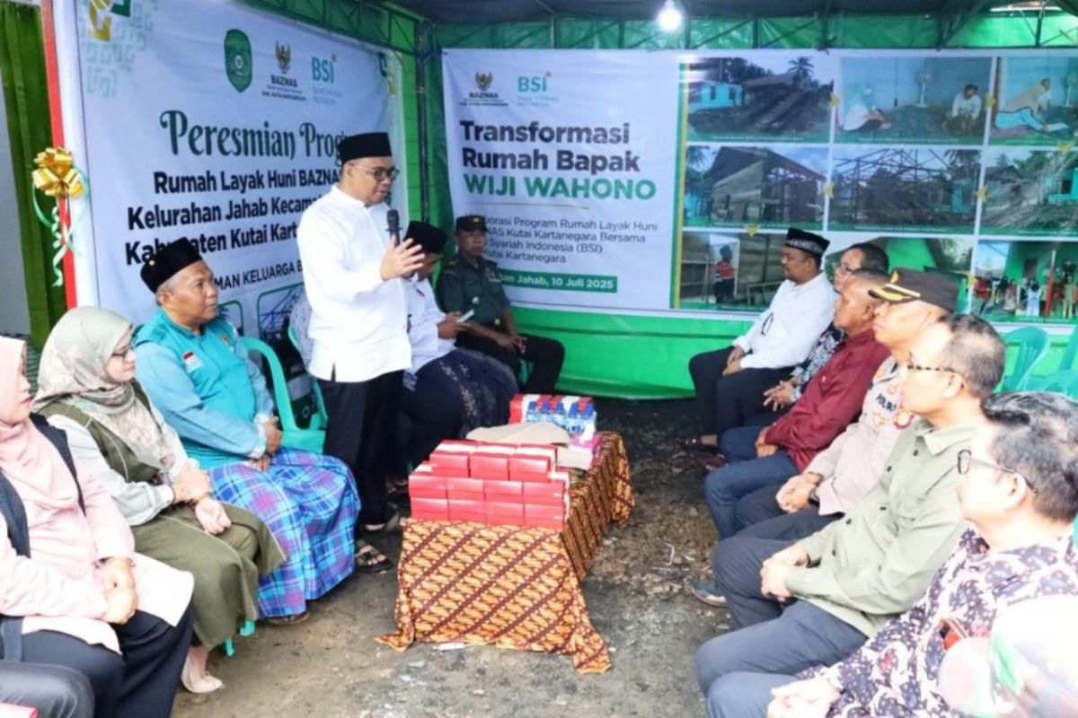 Bupati Kukar  ajak warga bayar zakat ke Baznas untuk tekan kemiskinan