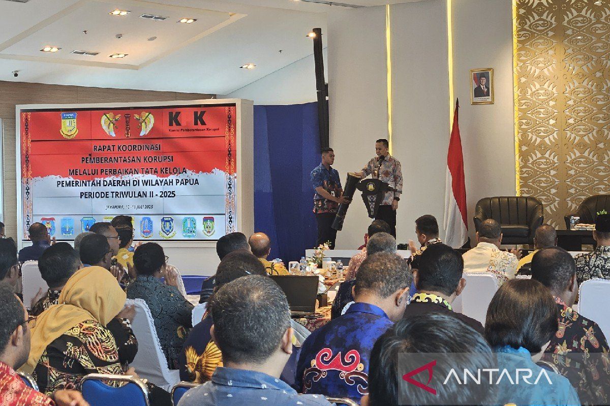 Pj Gubernur Papua minta kepala daerah fokus tiga utama pencegahan korupsi