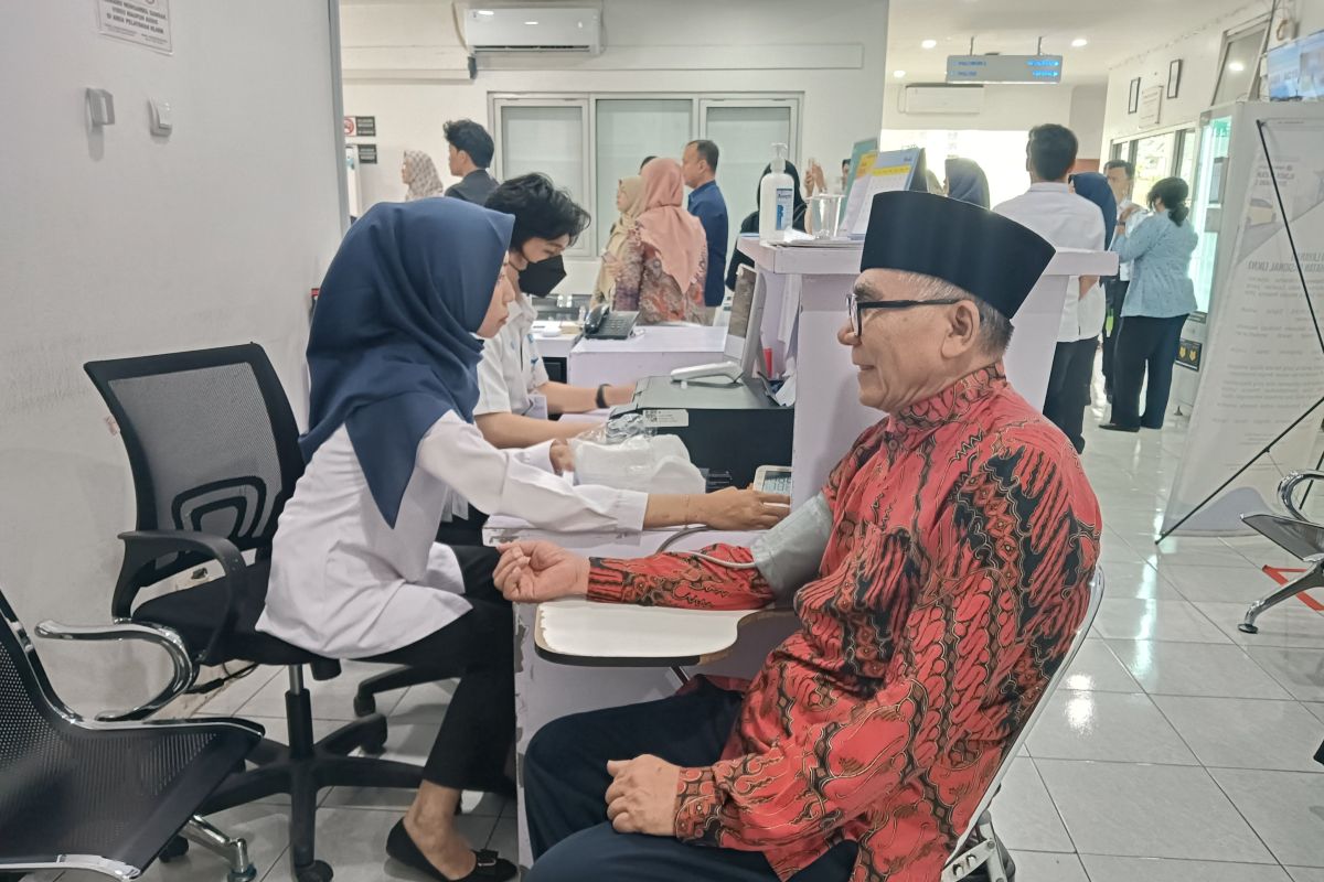 Undip miliki klinik pratama dilengkapi laboratorium