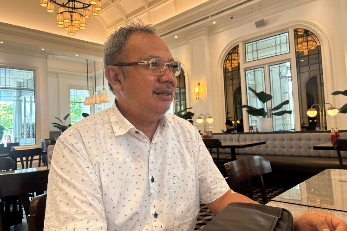 Pakar Unair sebut Khofifah belum tentu terlibat meski diperiksa KPK