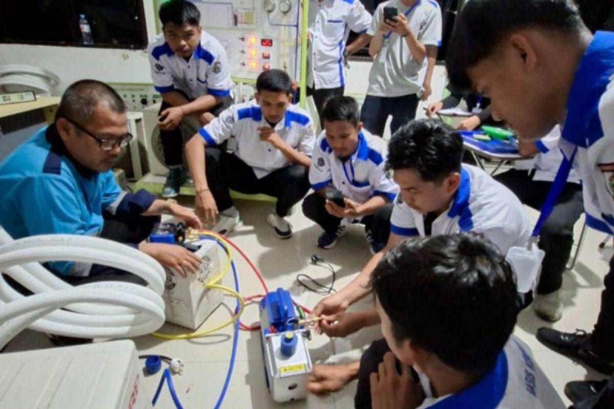 Disnaker Sulbar gelar pelatihan vokasi berbasis kompetensi