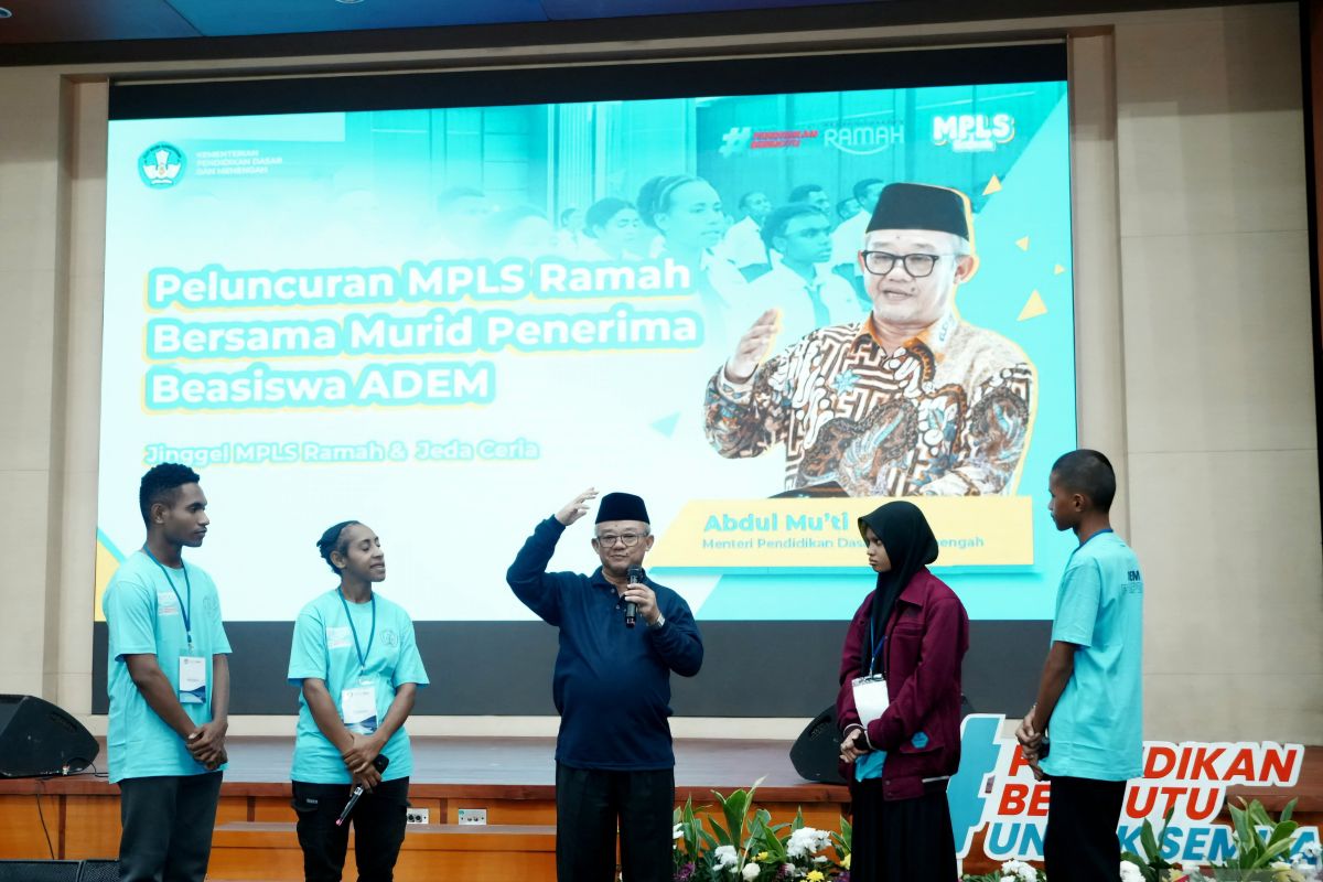 Mendikdasmen sambut murid penerima beasiswa ADEM siap ikuti MPLS