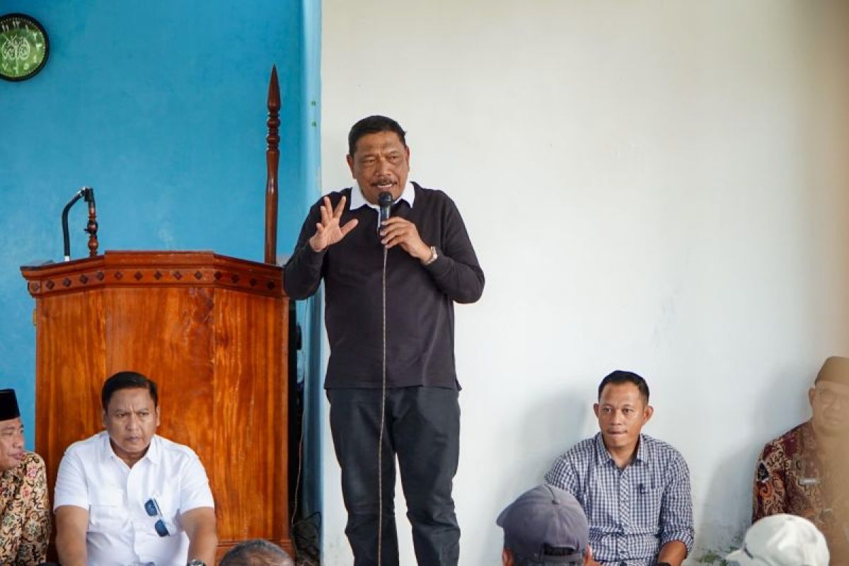 Pemprov Bengkulu buat program bedah rumah di pulau terluar Enggano