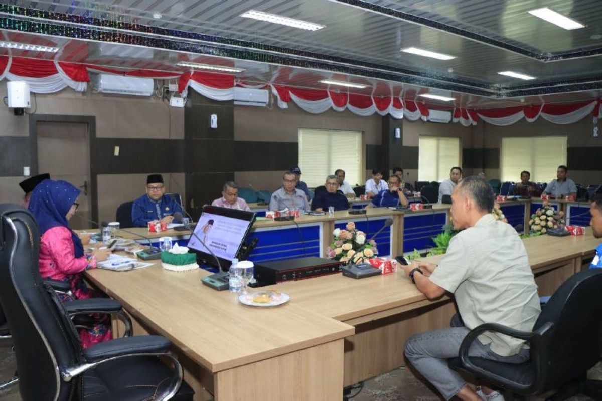 Pemkab Kampar sambut kehadiran Menko Pangan tinjau koperasi merah putih