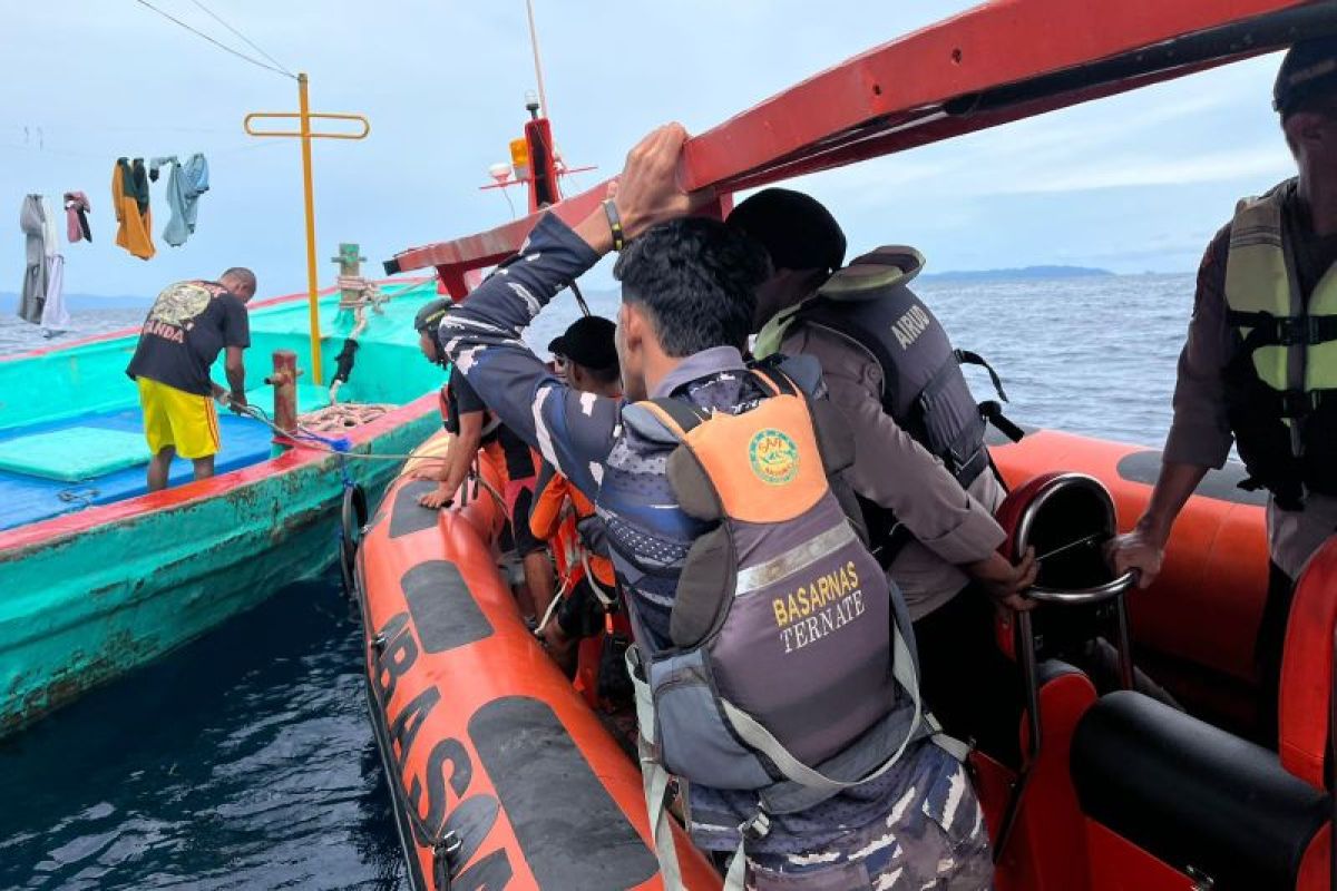 Tim SAR cari dua ABK KM Cahaya Timur 02 hilang di perairan Halmahera Utara