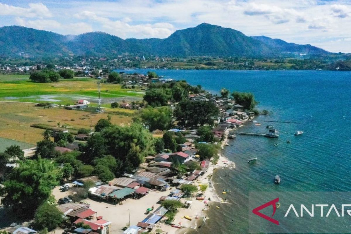 Wamenpar sarankan pinggir Pantai Bulbul dijadikan alami minim bangunan