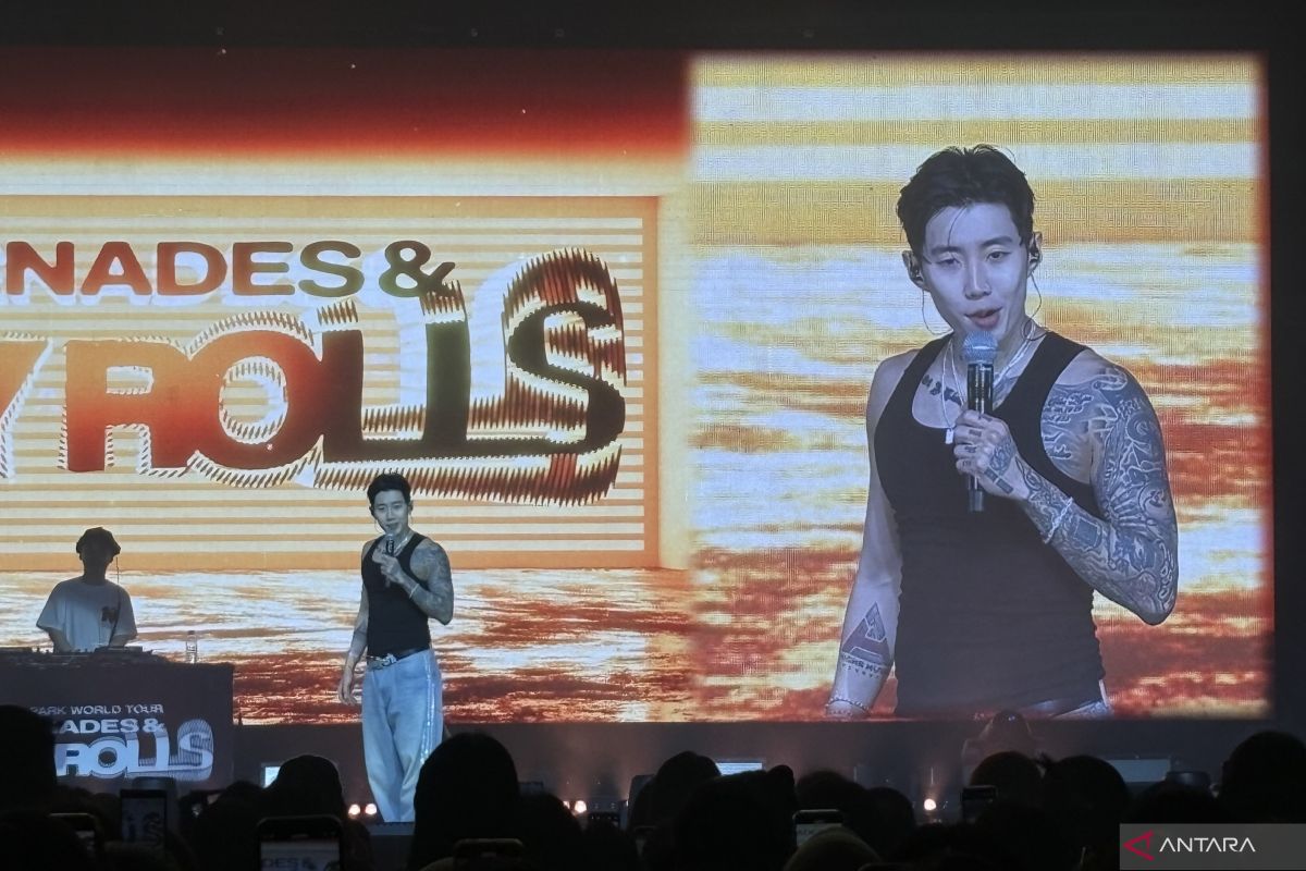Jay Park suguhkan penampilan enerjik di konser Serenades & Body Rolls