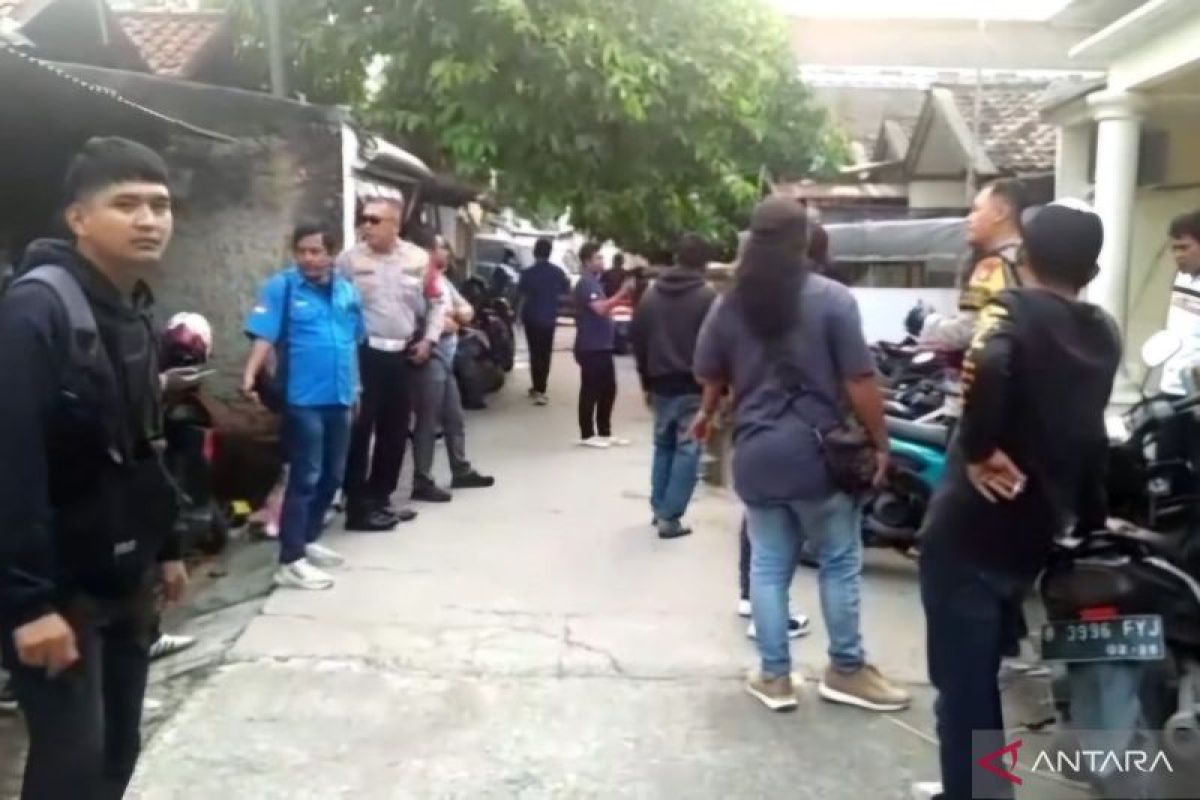 Sejumlah warga Bekasi jadi korban penipuan lembaga penyalur kerja