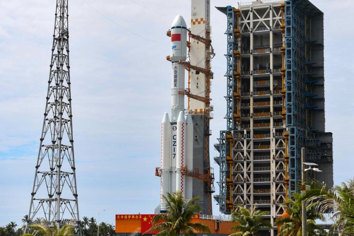 Pesawat kargo Tianzhou-9 milik China dipindahkan ke situs peluncuran