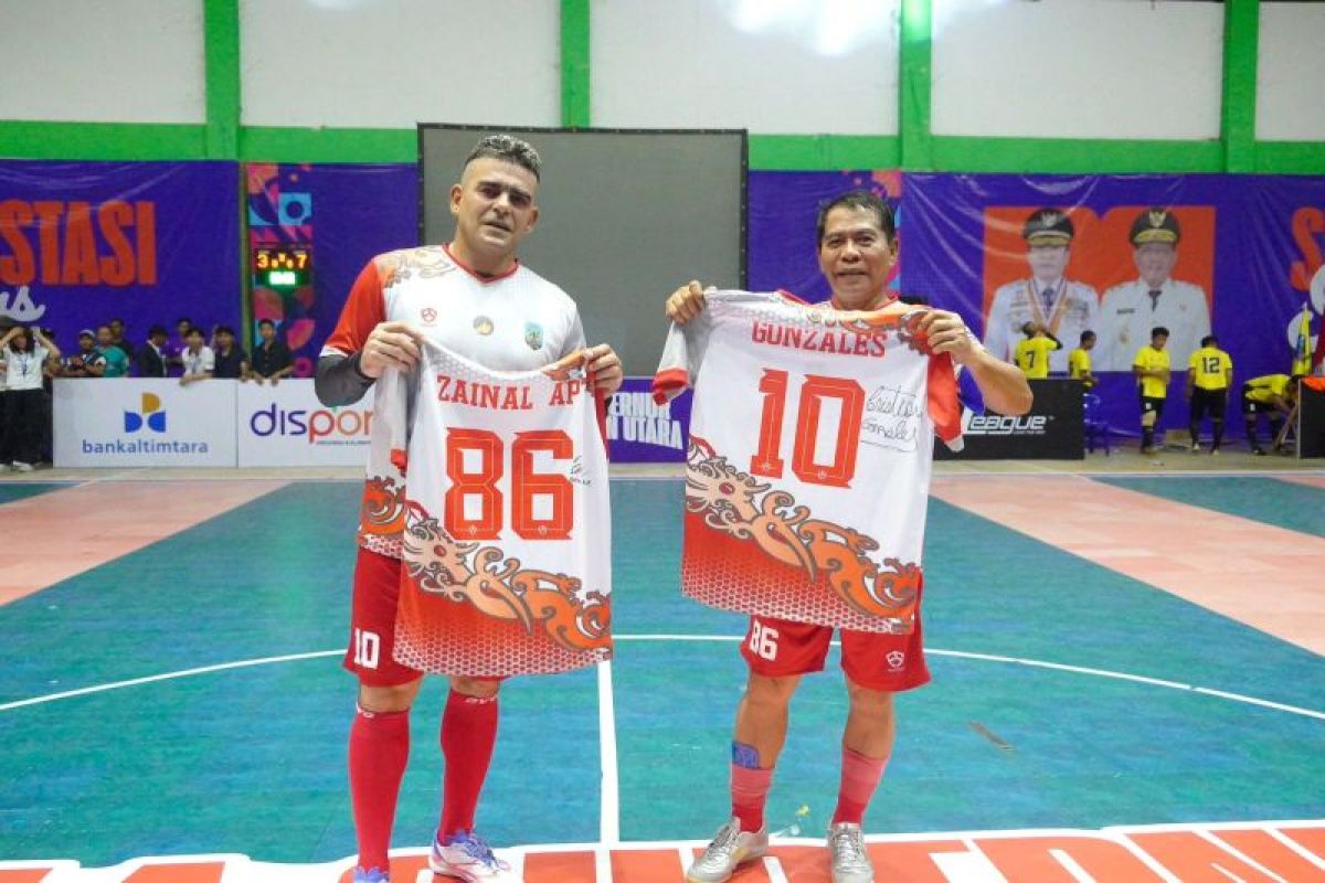 Duet Gubernur dan Gonzales, Meriahkan Penutupan Turnamen Futsal Antar Pelajar 2025