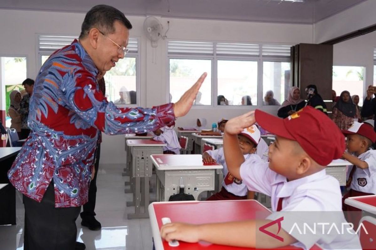 Apical & Pemkot Dumai Resmikan SDN 001 Lubuk Gaung