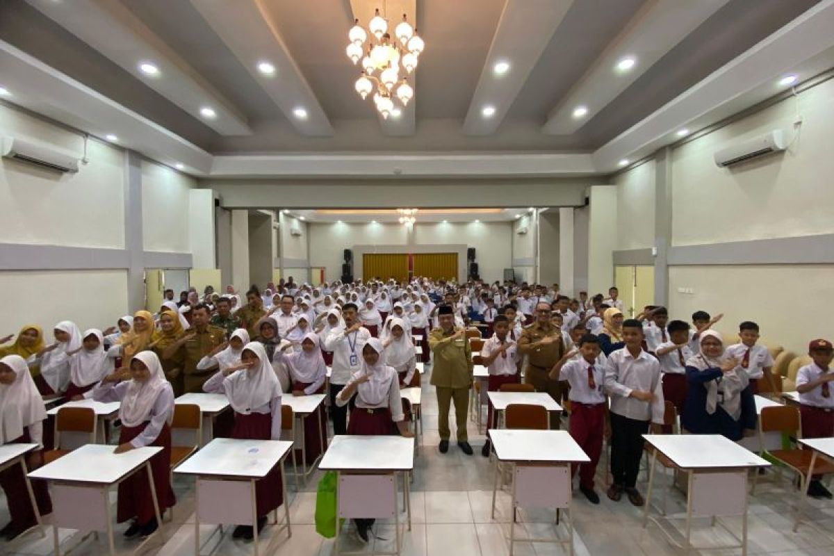 Orang tua bersyukur keberadaan Sekolah Rakyat, biaya pendidikan anak tak lagi jadi beban