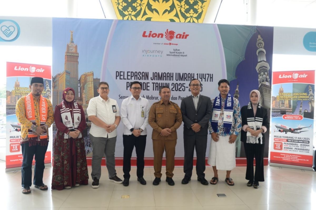 Indonesia's Riau launches first direct Umrah flight to Jeddah
