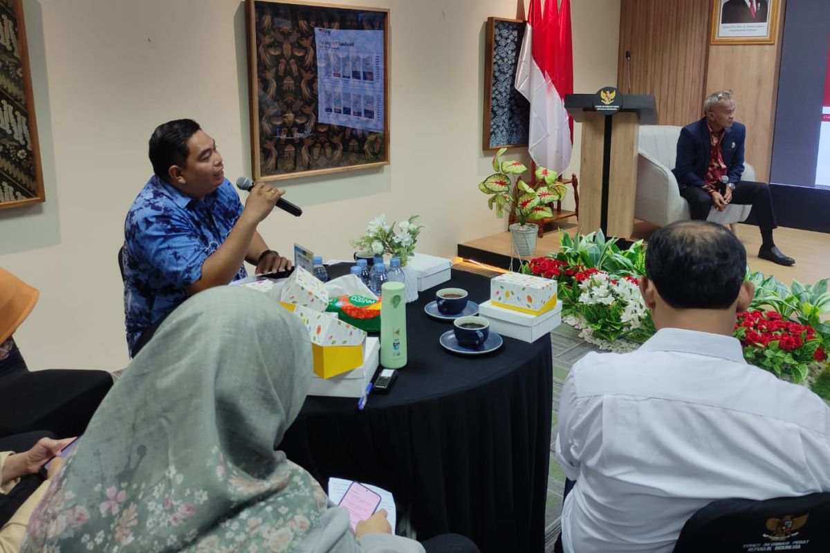Keterbukaan informasi pengadaan barang-jasa harus diiringi kejujuran 