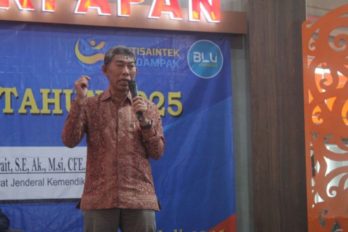 Kemendiktisaintek larang kampus pegang kartu ATM mahasiswa KIP Kuliah