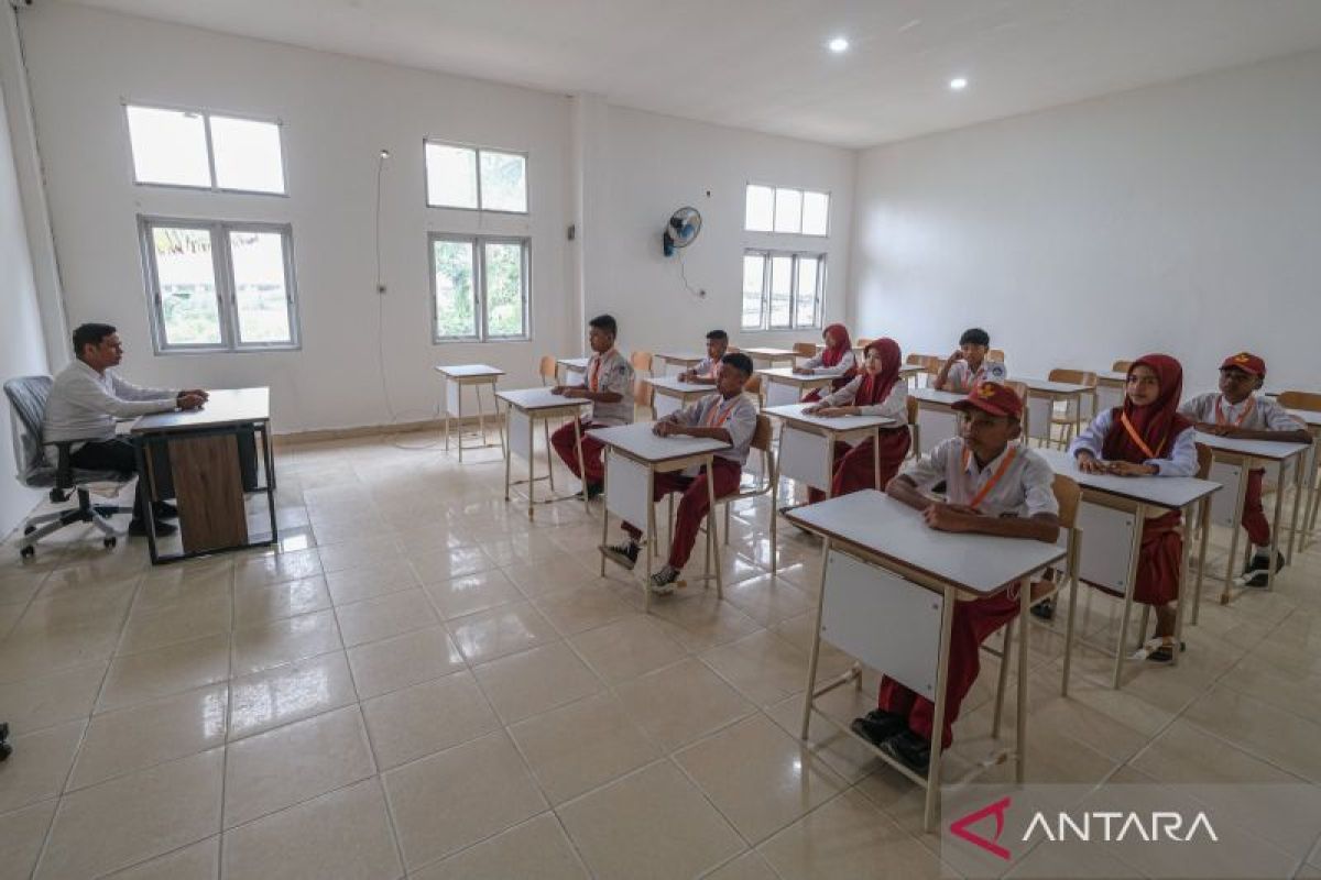 50 siswa Sekolah Rakyat Menengah Pertama di Kendari ikuti MPLS