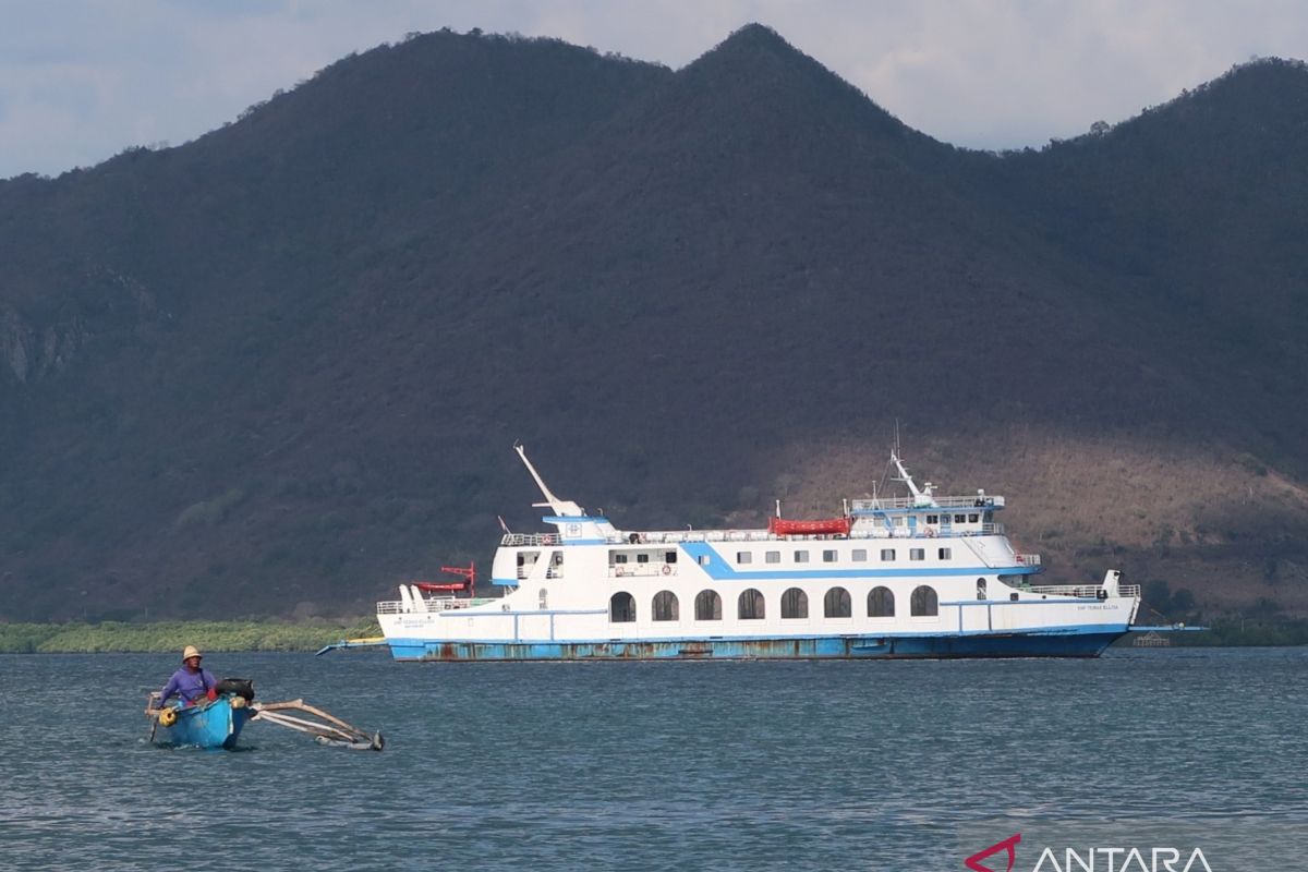Tak hanya tangkap Ikan, Warga pesisir NTB dibekali literasi keuangan