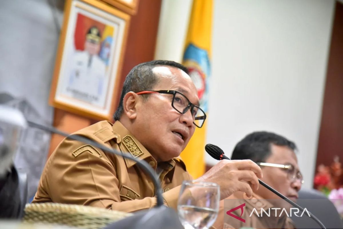 Bupati Kubu Raya menerapkan protap baru untuk perjalanan dinas