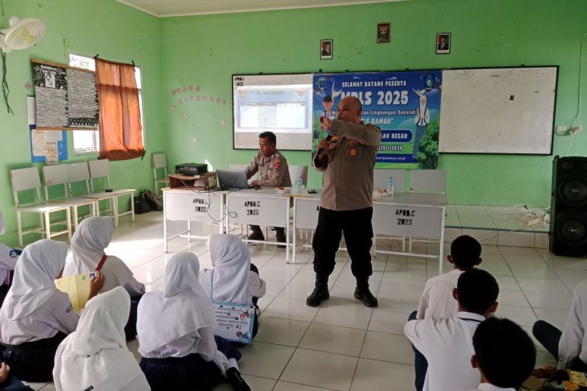 Polres Bangka Selatan edukasi bahaya narkoba dan kenakalan remaja ke pelajar