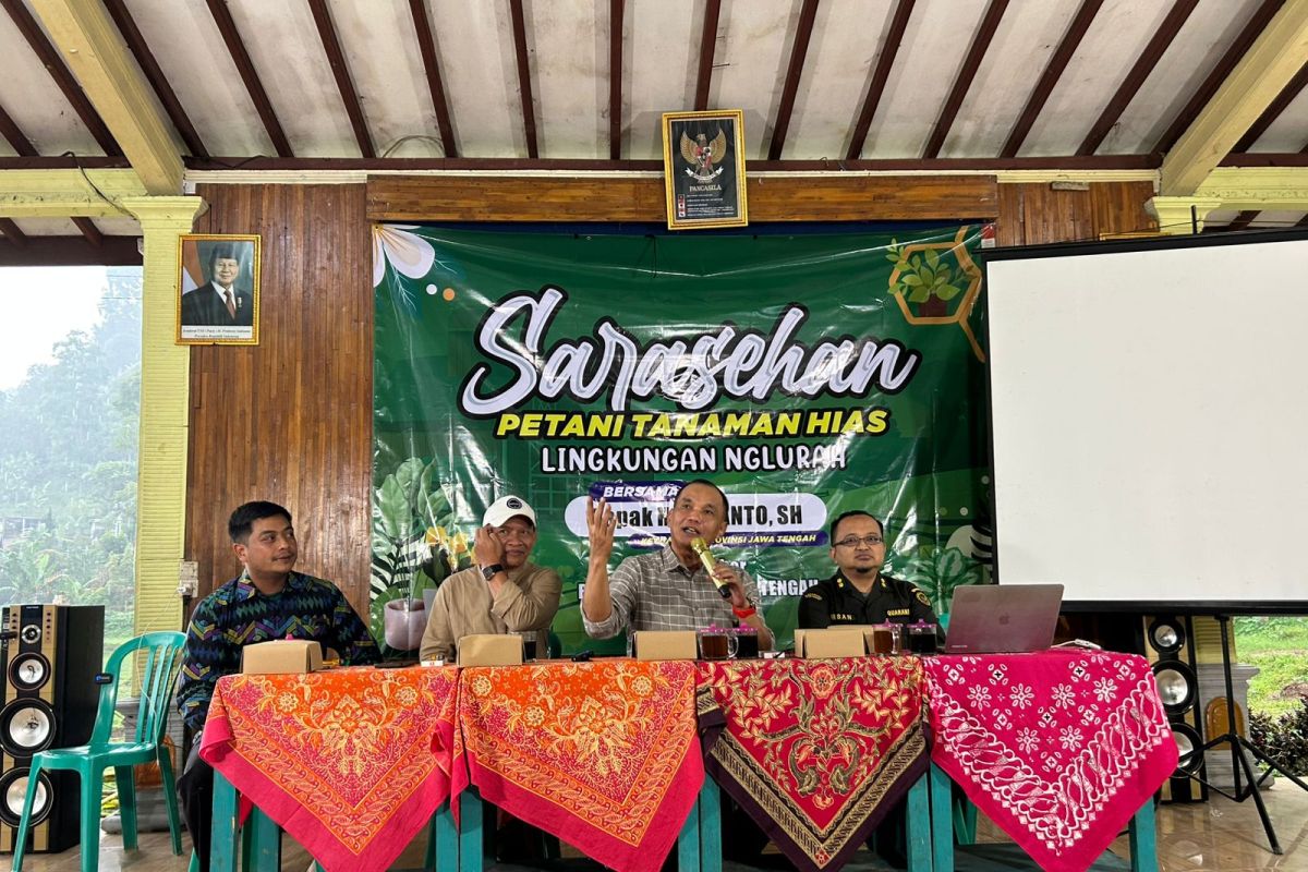 Ketua DPRD  Jateng ajak petani tanaman hias buka peluang ekspor