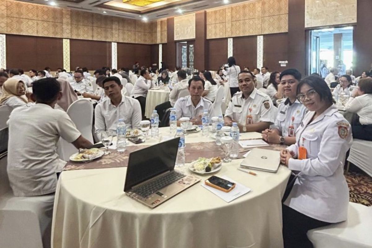 DLH Kalteng sukseskan RUPM dan Capacity Building Investasi 2025