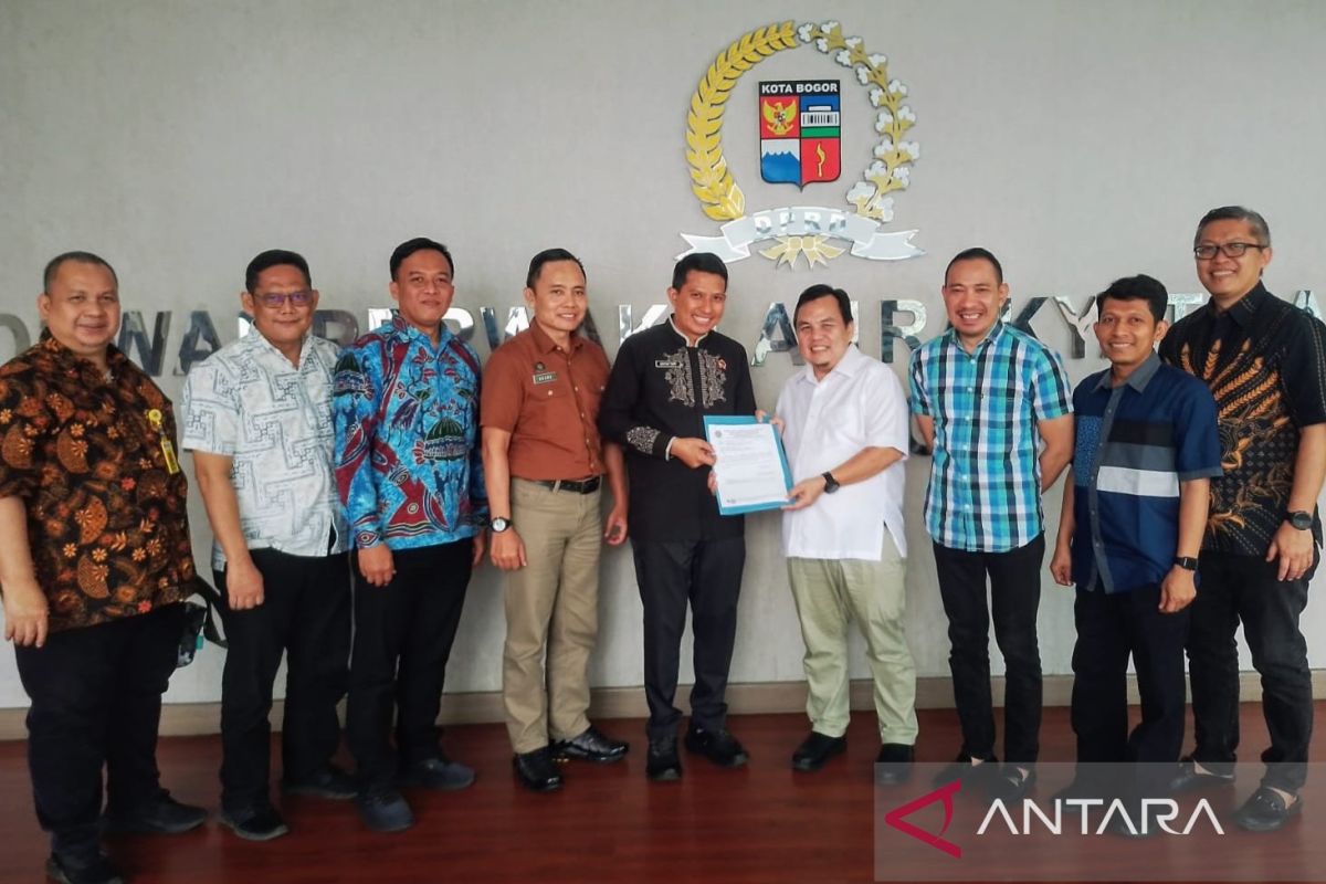 Ketua DPRD Kota Bogor dan Kepala Kantor Pertanahan bahas sertifikasi aset-RDTR