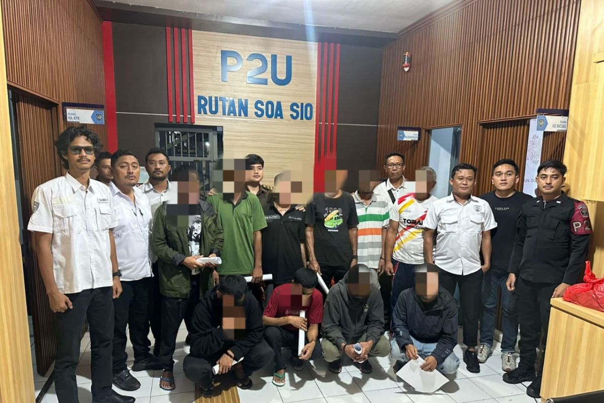 Polda Malut limpahkan 10 tersangka perintangan pertambangan