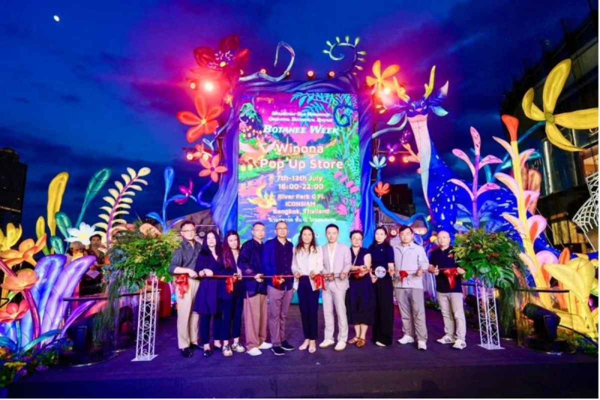 Botanee Group, Together With Its Brand Winona, Presents Gifts for the Golden Jubilee of China-Thailand Relations