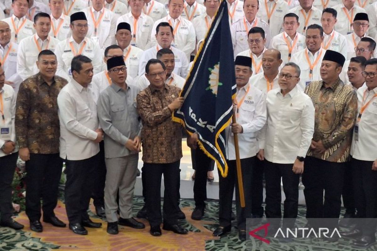Mendagri lantik jajaran pengurus APKASI 2025-2030