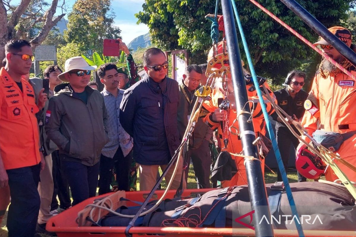 Gubernur Iqbal targetkan tata kelola pendakian Rinjani berkelas dunia