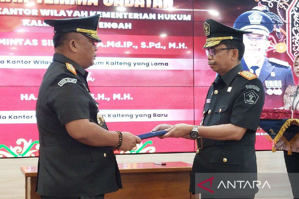 Hajrianor dilantik jadi Kepala Kanwil Kemenkum Kalteng