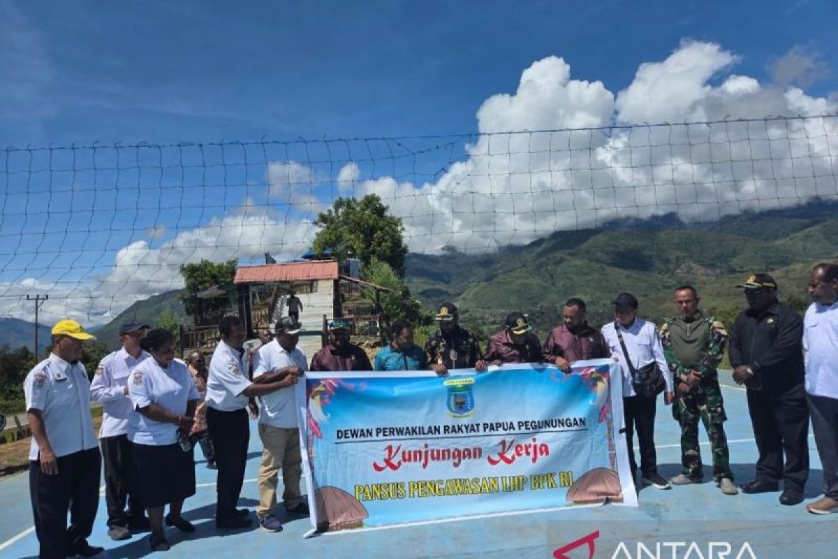 DPRP Pegunungan temukan proyek tidak sesuai prosedur di Jayawijaya