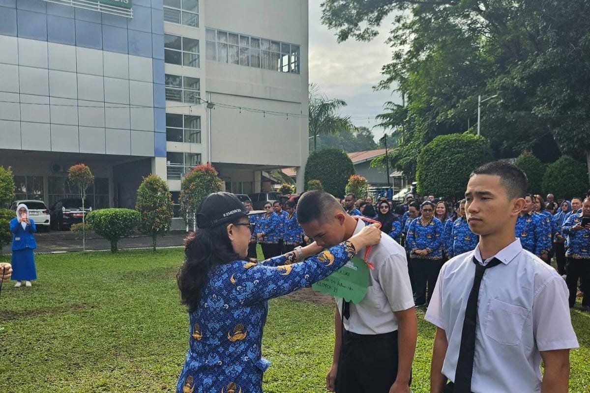 1.102 Mahasiswa Poltekkes Kemenkes Manado ikut PKKMB