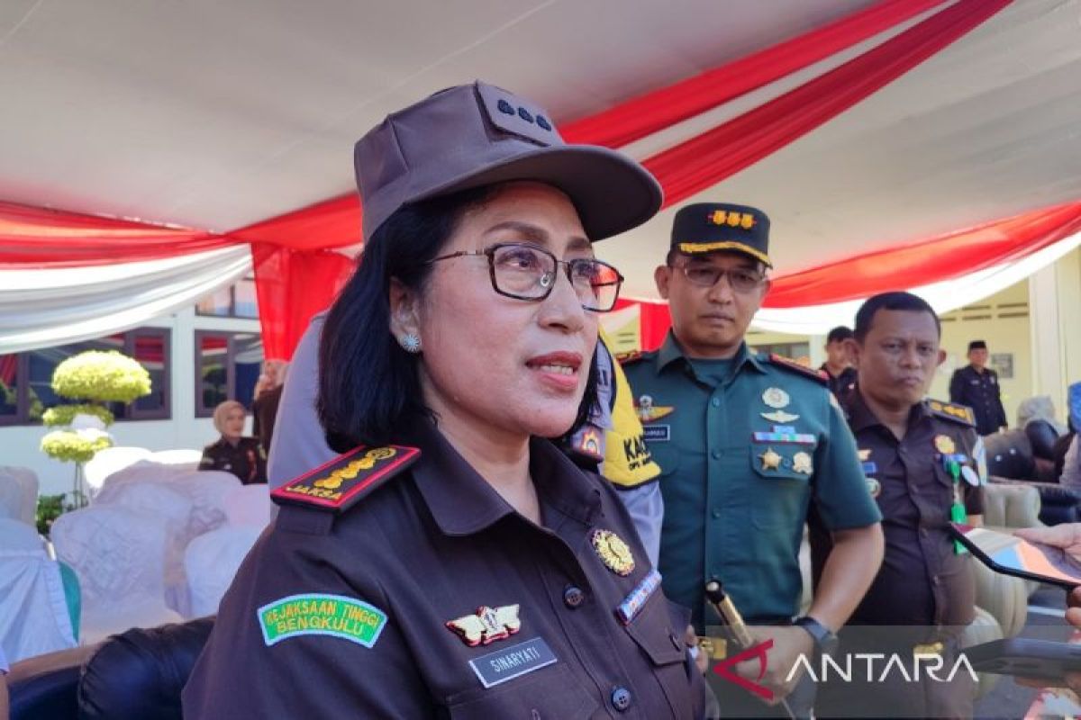 Kejari Bengkulu limpahkan berkas tersangka kasus korupsi Samisake