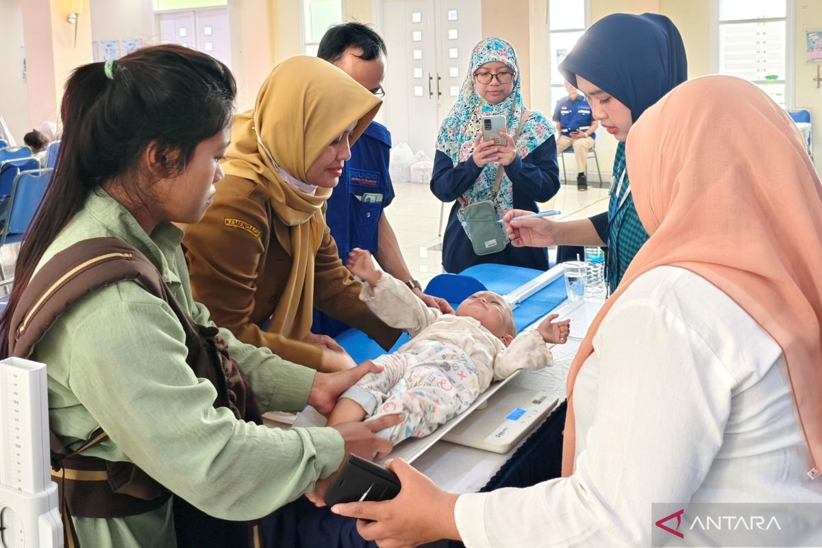 Enam balita terbebas stunting di Semampir Surabaya