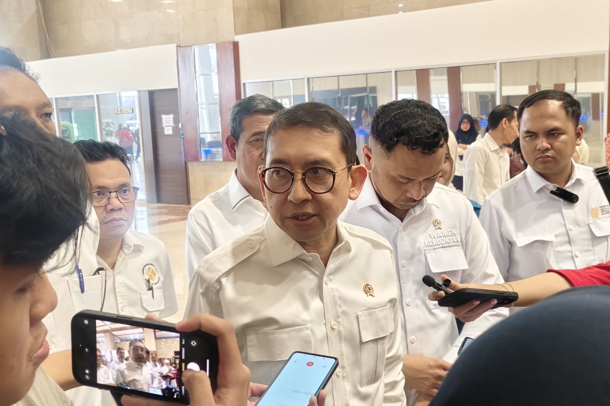 Fadli Zon tegaskan penetapan Hari Kebudayaan tak berkaitan dengan HUT Presiden RI