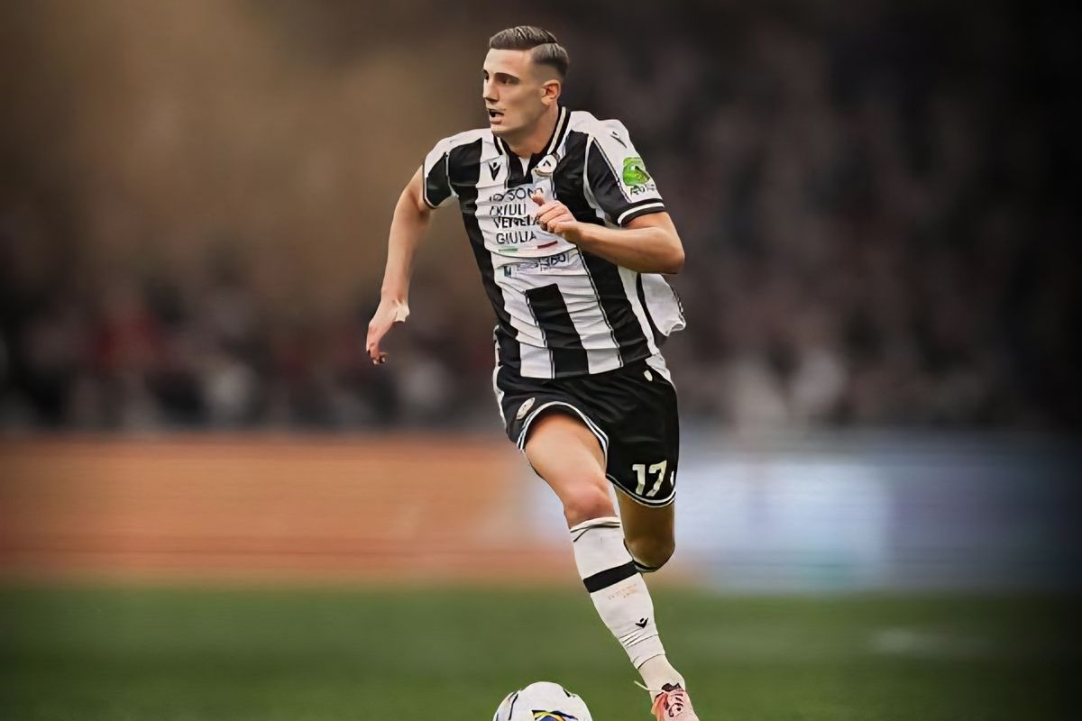 Napoli resmi pinjam penyerang muda Lorenzo Lucca dari Udinese