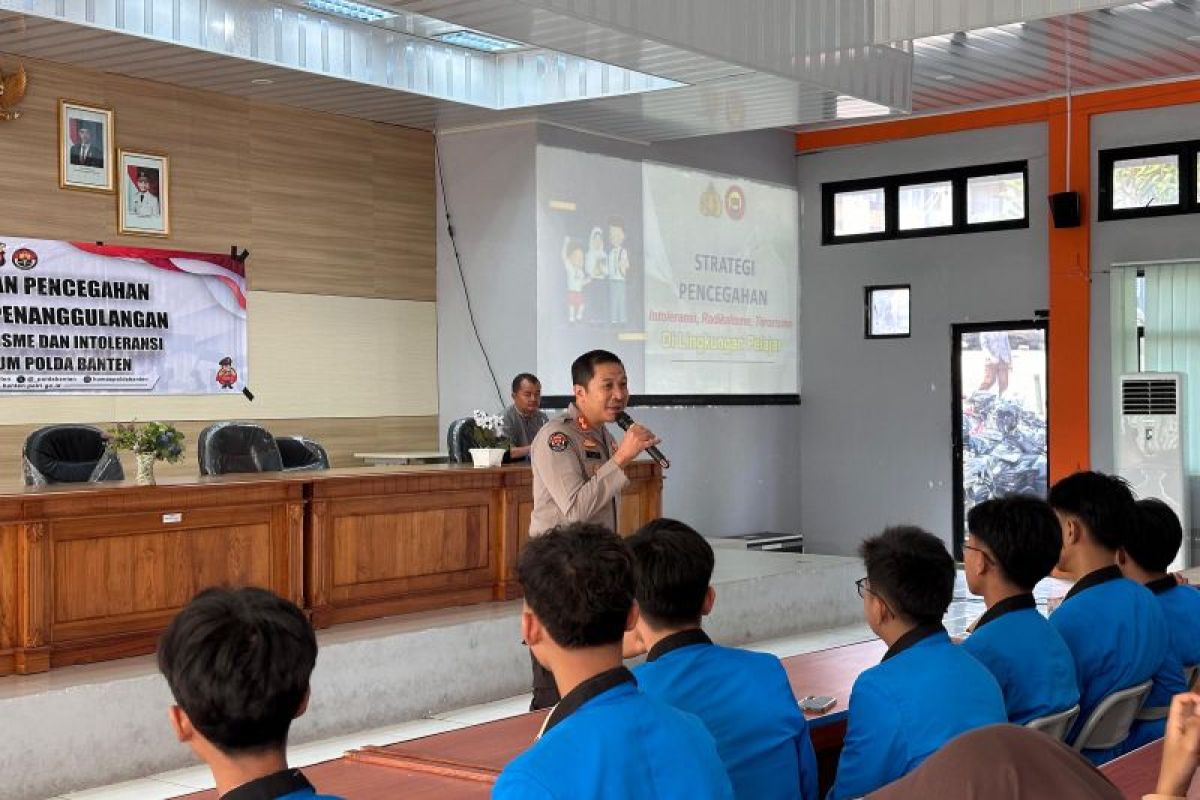 Polda Banten gencarkan edukasi bahaya terorisme di sekolah