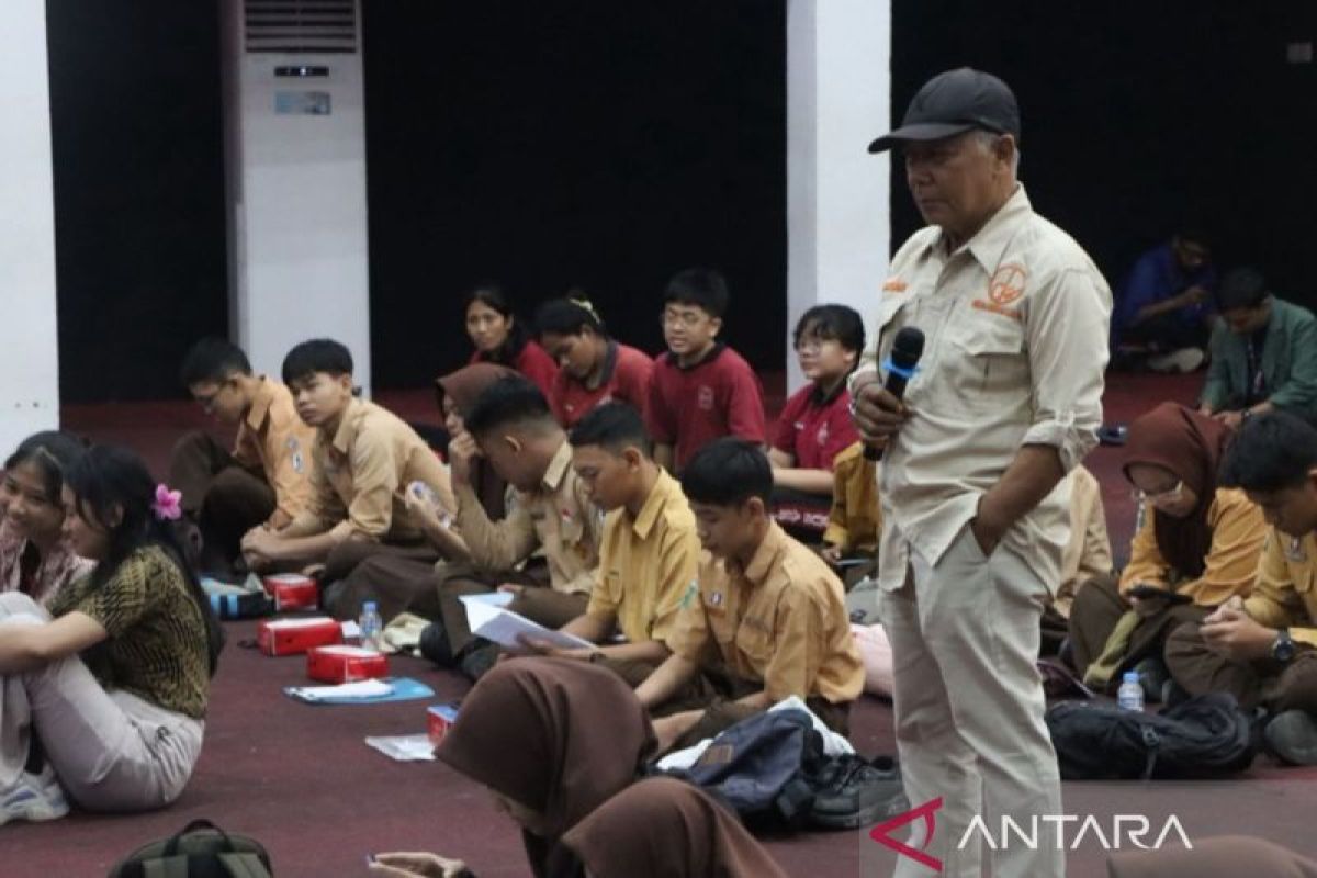 Puluhan pelajar Samarinda  ikuti pelatihan sastra penulisan cerpen