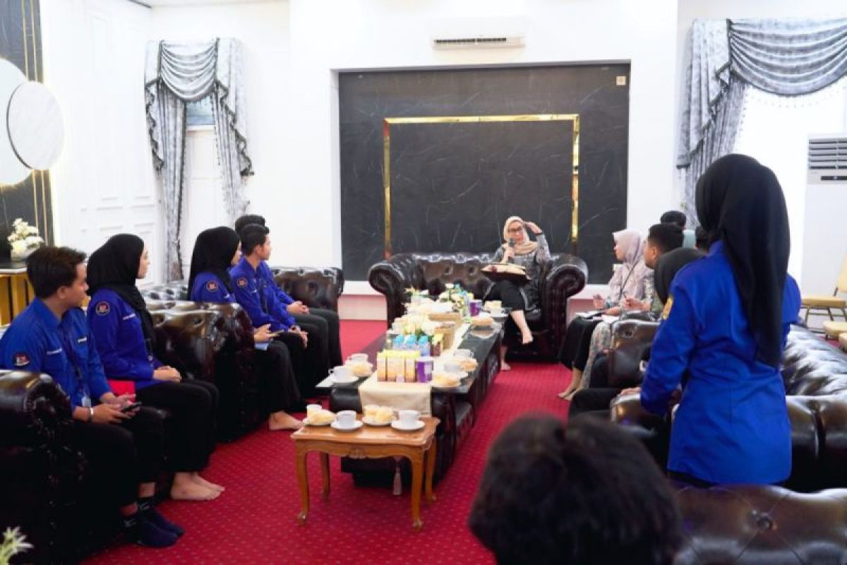 Wali Kota Lisa Halaby minta pemilihan 