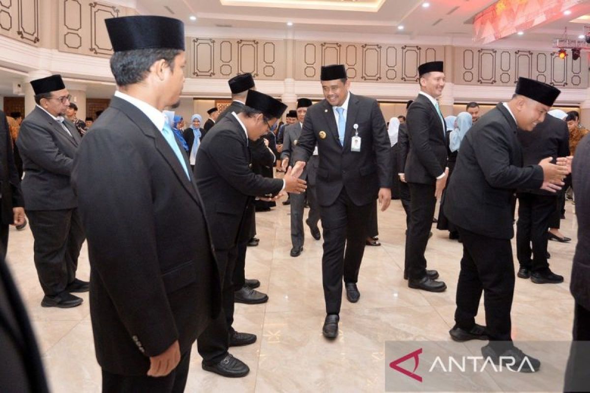 Lantik 103 pejabat, Bobby Nasution minta pejabat dapat berkolaborasi