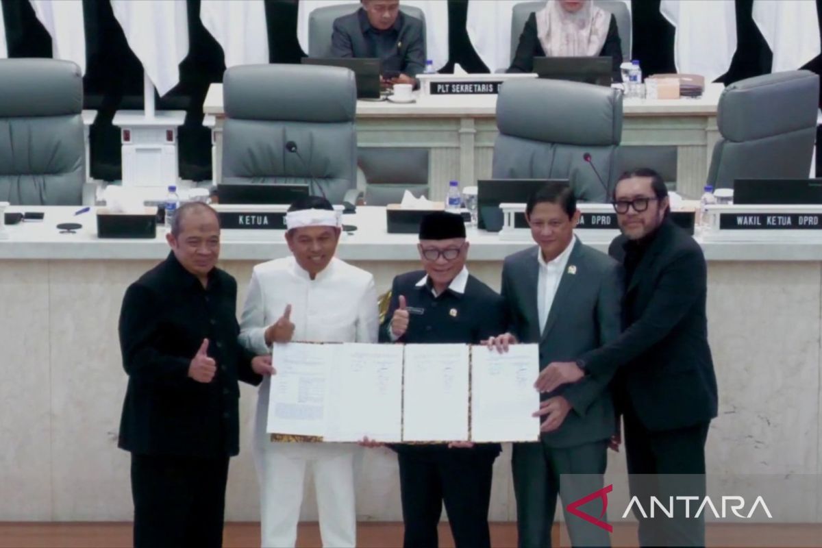 RPJMD 2025-2029 Jabar disahkan dengan fokus penataan desa-tata ruang