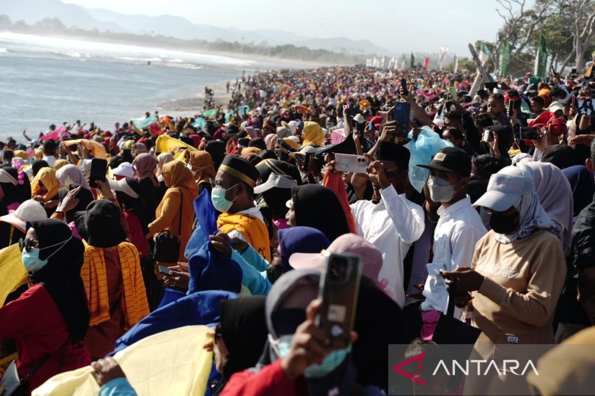 Dompu pecahkan rekor penari terbanyak di Indonesia