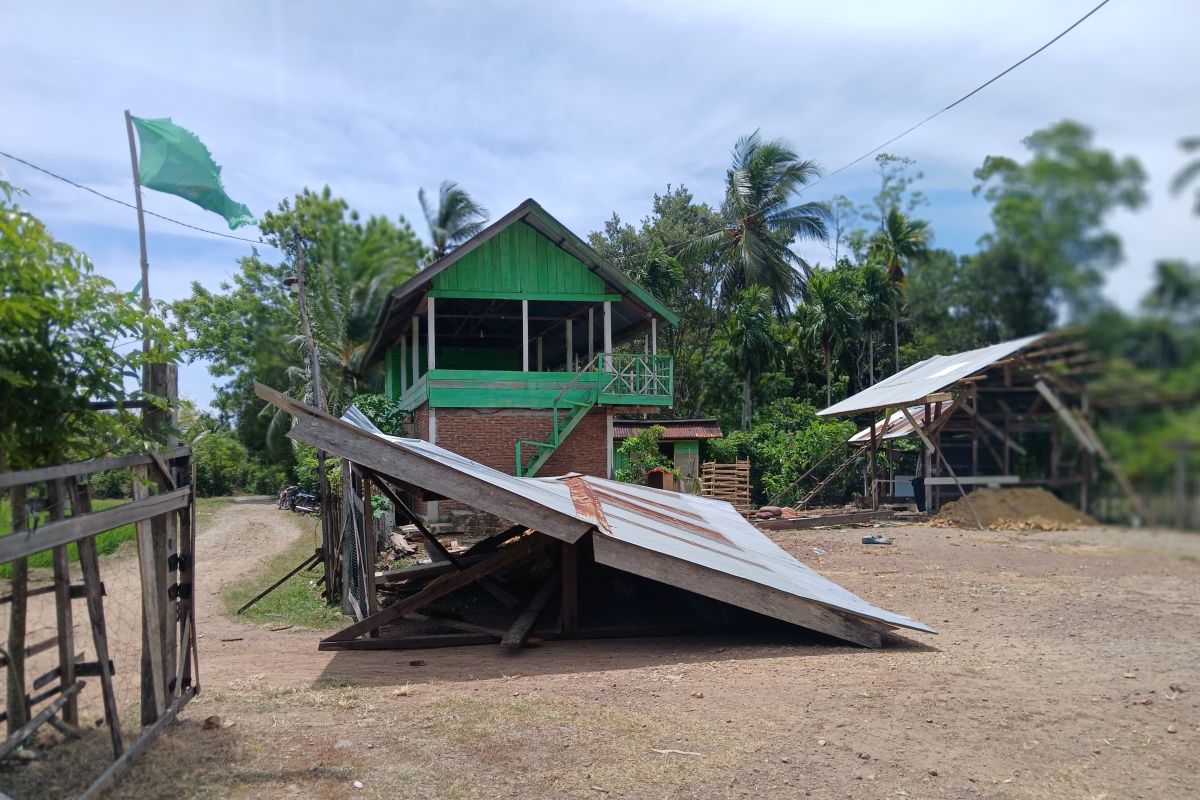 Dinsos Aceh pastikan bantuan tanggap darurrat tersedia di kabupaten kota